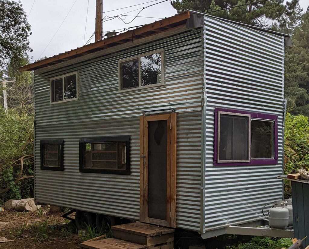 A tiny home with tasteful corrugated metal siding.